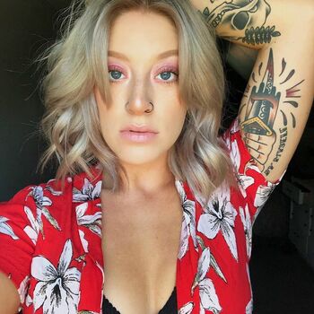 Full leaked Lizz pedersen private onlyfans photo