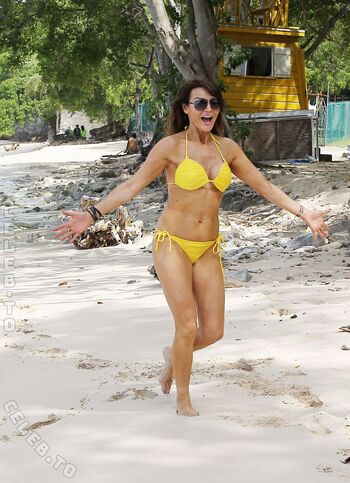 Full leaked Lizzie cundy private onlyfans photo