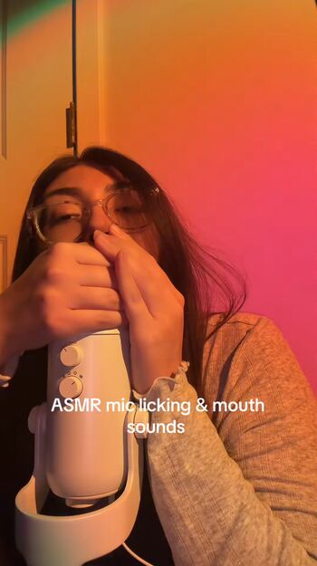 Full leaked Lofiluvasmr page private onlyfans photo