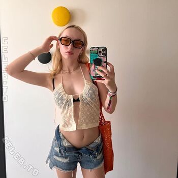 Full leaked Lola clark private onlyfans photo