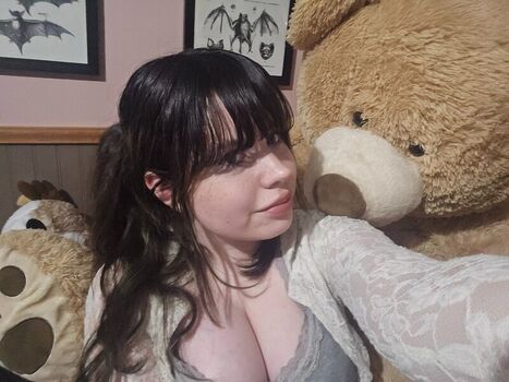 Full leaked Loserbunni private onlyfans photo