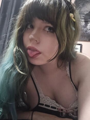Full leaked Loserbunni private onlyfans photo