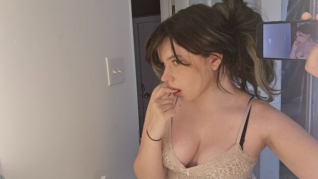 Full leaked Loserbunni private onlyfans photo