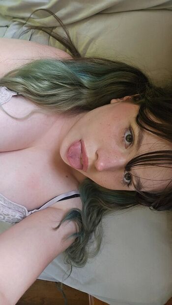 Full leaked Loserbunni private onlyfans photo