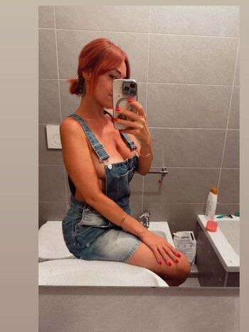 Full leaked Lottiegio private onlyfans photo
