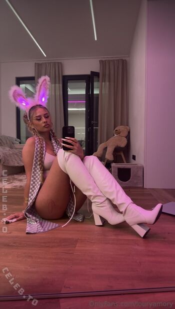 Full leaked Louryamory private onlyfans photo