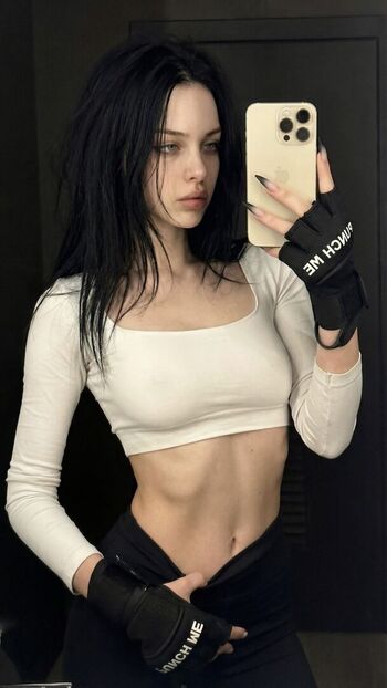 Full leaked Lucivora private onlyfans photo