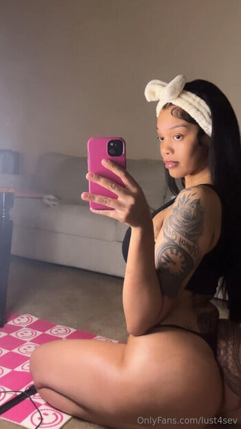 Full leaked Luckysevnnn private onlyfans photo