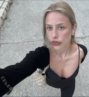 Full leaked Luise jenisch private onlyfans photo