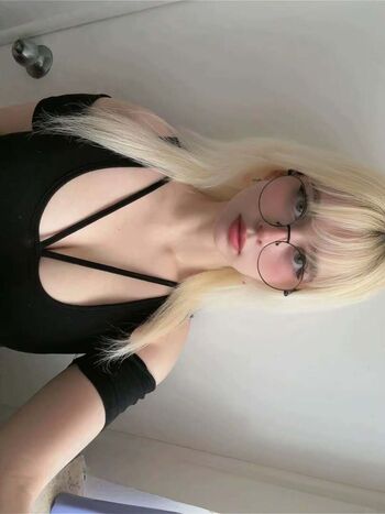 Full leaked Lulys private onlyfans photo
