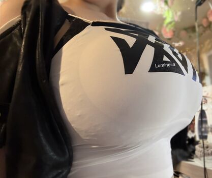 🔥 Lumineiia page leaked private photo uncensored full