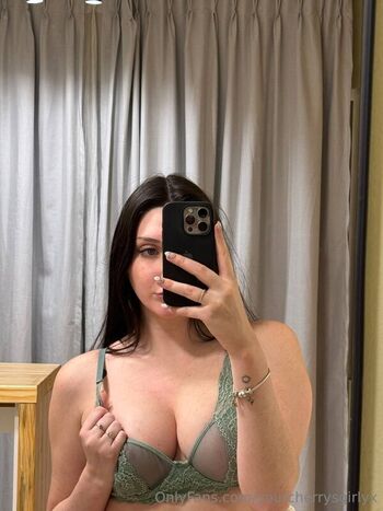 Full leaked Lunaluvx private onlyfans photo