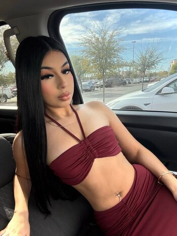 Full leaked Lunapalacios private onlyfans photo