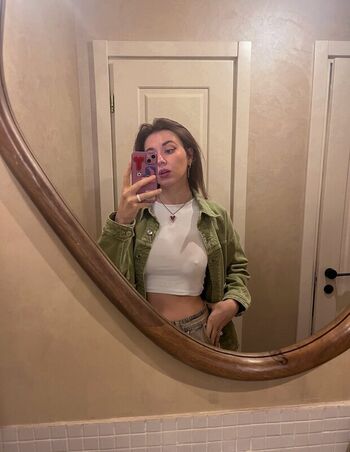 Full leaked Lunese me private onlyfans photo