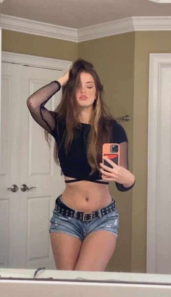 🔥 Luweazl leaked private photo uncensored full