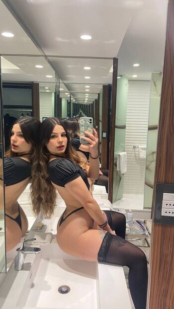 Full leaked Luzcelinacervo private onlyfans photo