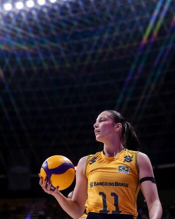Luzia Nezzo