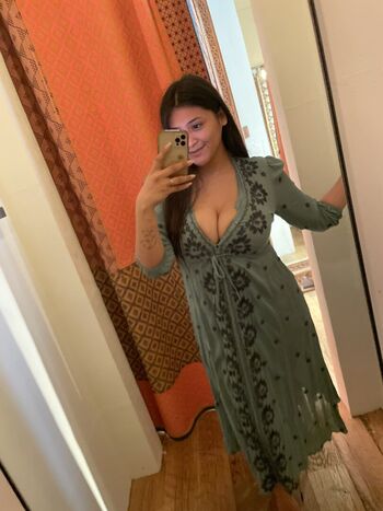 Full leaked Lynettepink private onlyfans photo