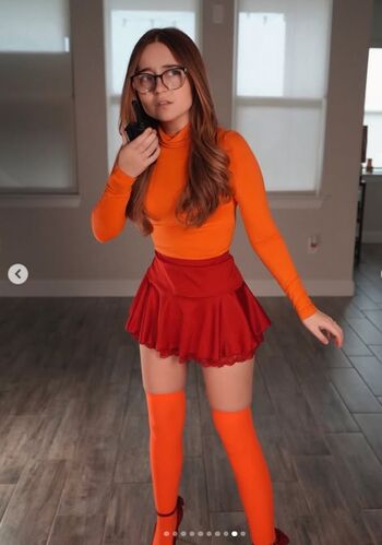 Full leaked Lyssaurora private onlyfans photo
