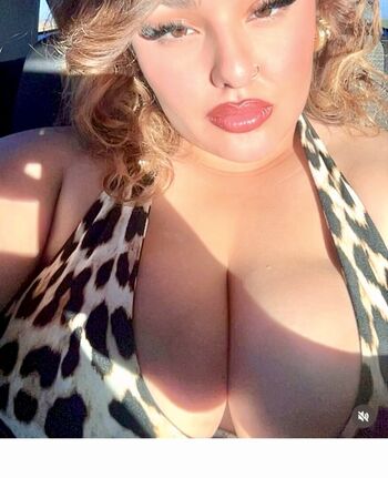 Full leaked Mmmy siaraa private onlyfans photo