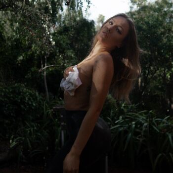 Full leaked Maddie luca page private onlyfans photo