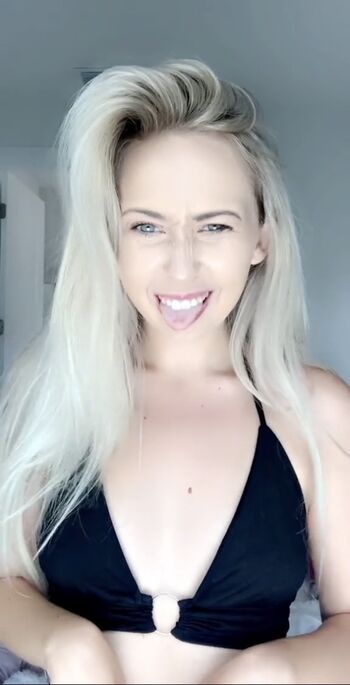 Full leaked Maddimegan private onlyfans photo