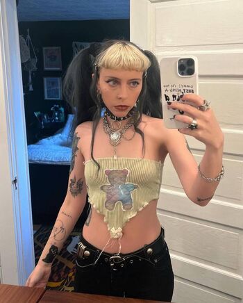 Full leaked Madeline pendelton private onlyfans photo