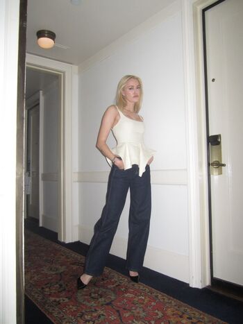 🔥 Maika monroe page leaked private photo uncensored full