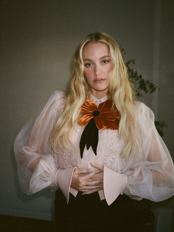 🔥 Maika monroe leaked private photo uncensored full
