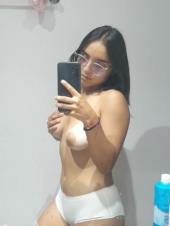 Full leaked Majo cr private onlyfans photo