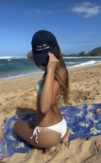 Malia Jeo