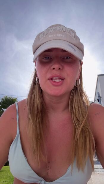 Full leaked Maren wolf page private onlyfans photo