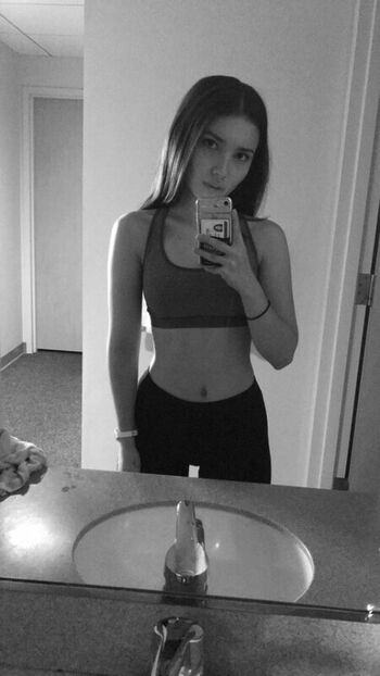 Full leaked Maria zhang private onlyfans photo