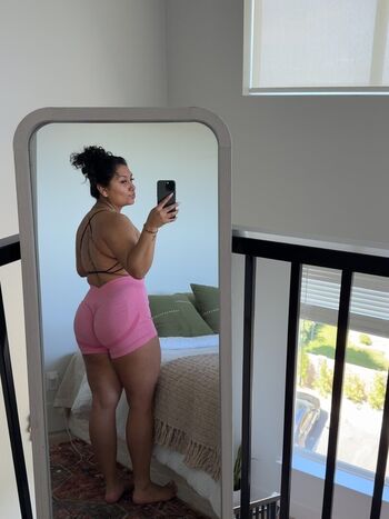 Full leaked Mariissoll fit private onlyfans photo