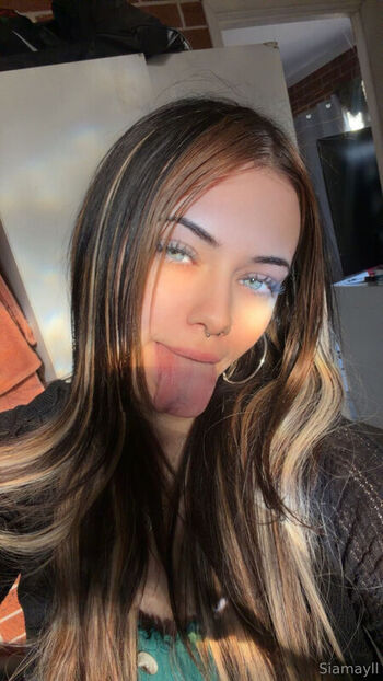 Full leaked Marizinhau page private onlyfans photo