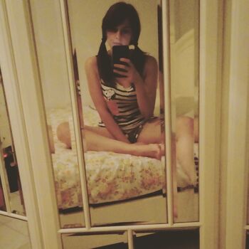 mary_mayfair_