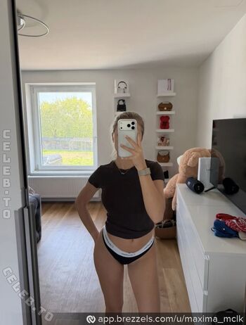 Full leaked Maxima mclk private onlyfans photo