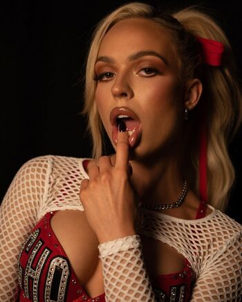 Maxxine Dupri