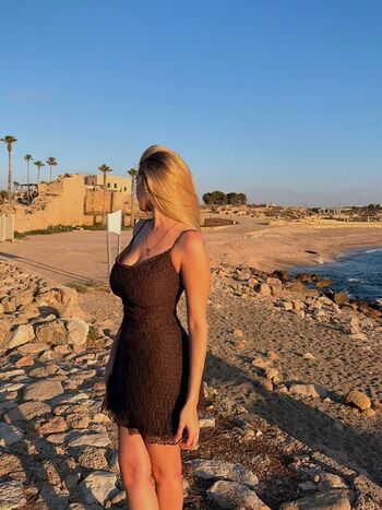 Full leaked Maya harpaz private onlyfans photo