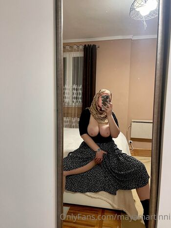 Full leaked Mayamartinni private onlyfans photo
