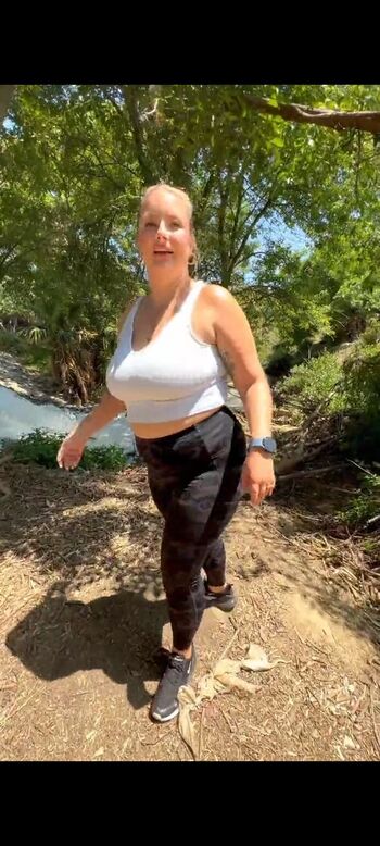 Full leaked Mckenna rae private onlyfans photo
