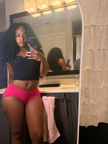 Full leaked Melanincakes private onlyfans photo