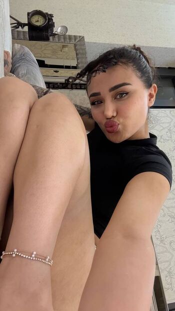 Full leaked Melek azad private onlyfans photo