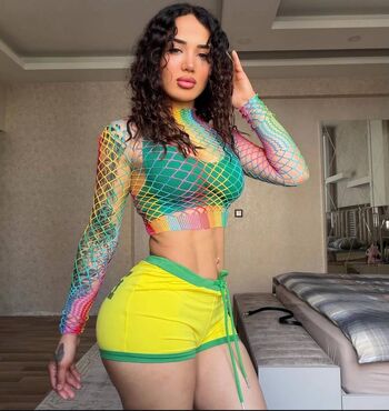 Full leaked Melek azad private onlyfans photo