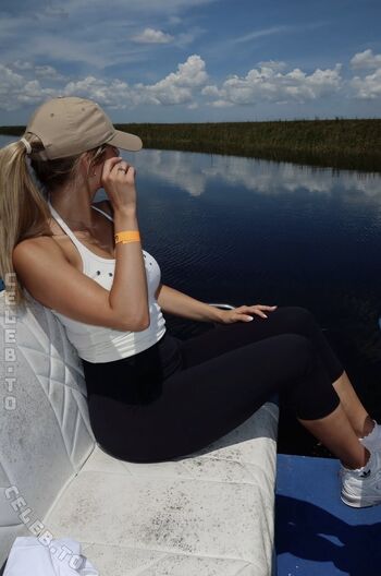 Full leaked Melina msxou private onlyfans photo
