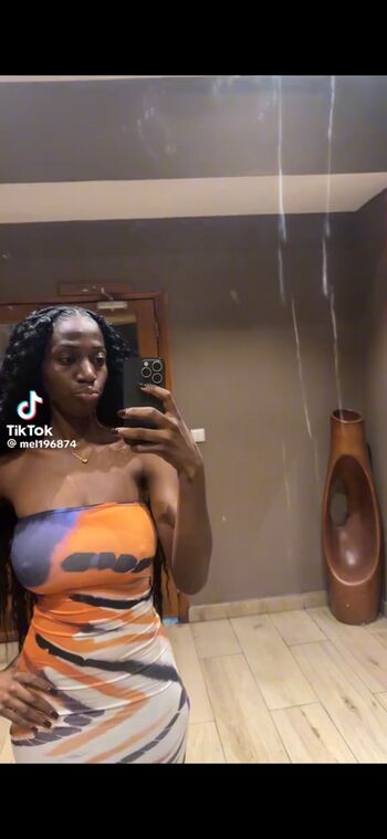 Full leaked Melina offspam private onlyfans photo