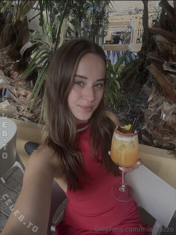 Full leaked Mia cazzo private onlyfans photo