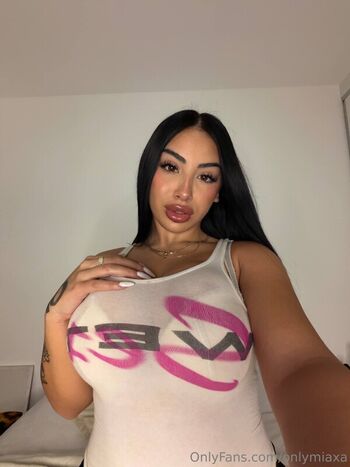 Full leaked Mia keller private onlyfans photo