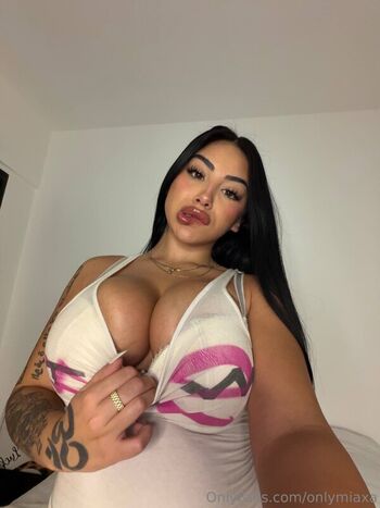 Full leaked Mia keller private onlyfans photo