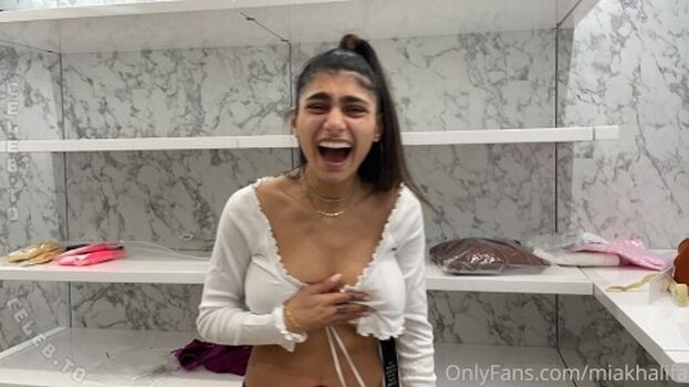 Mia Khalifa